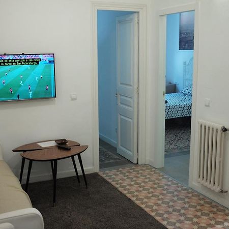 Eixample Apartments - Pova Барселона Екстер'єр фото