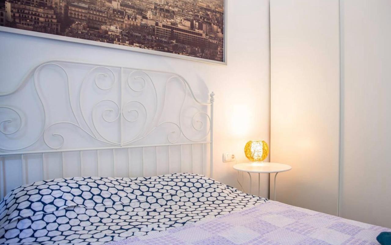 Eixample Apartments - Pova Барселона Екстер'єр фото