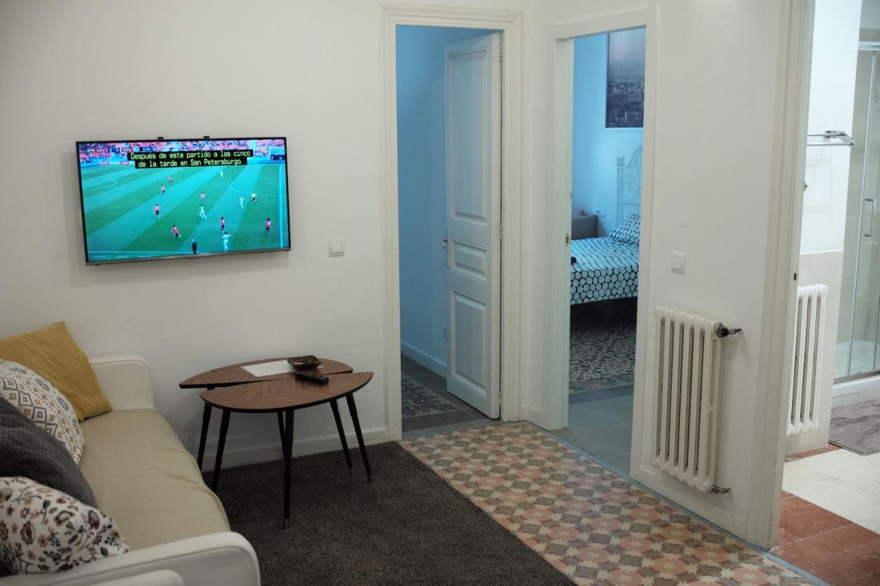 Eixample Apartments - Pova Барселона Екстер'єр фото
