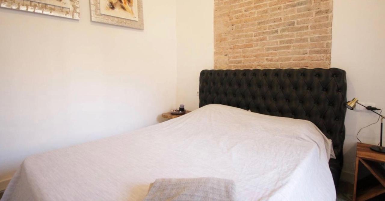Eixample Apartments - Pova Барселона Екстер'єр фото